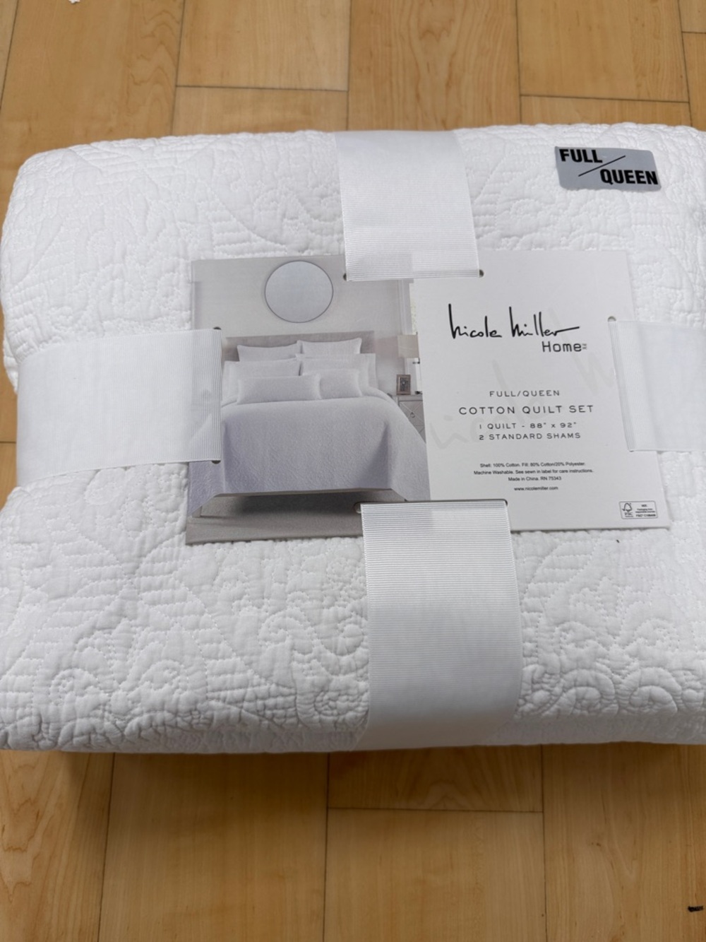 NICOLE MILLER HOME
3pc Quilt Set